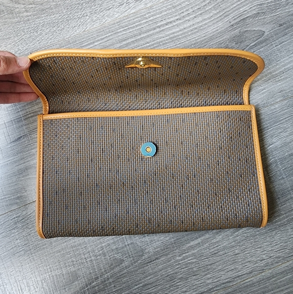 Yves Saint Laurent YSL Vintage Clutch - Picture 11 of 14